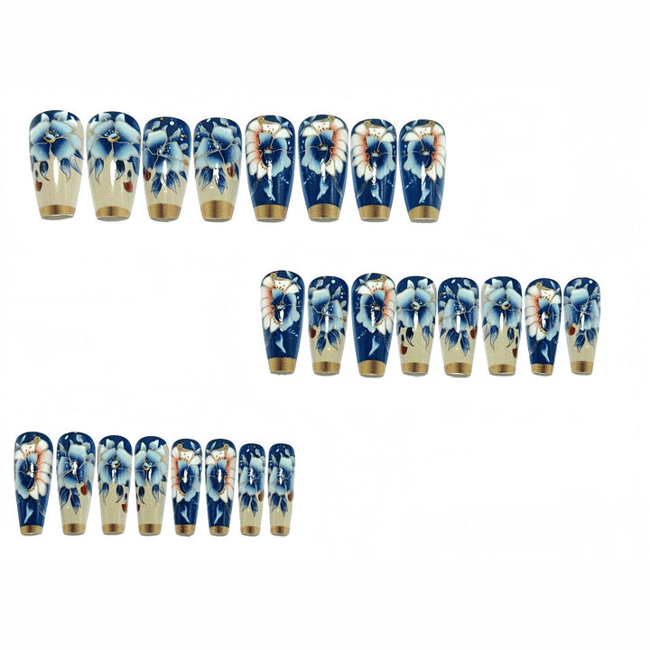 Deluxe artificial nails with floral accents Kalsten