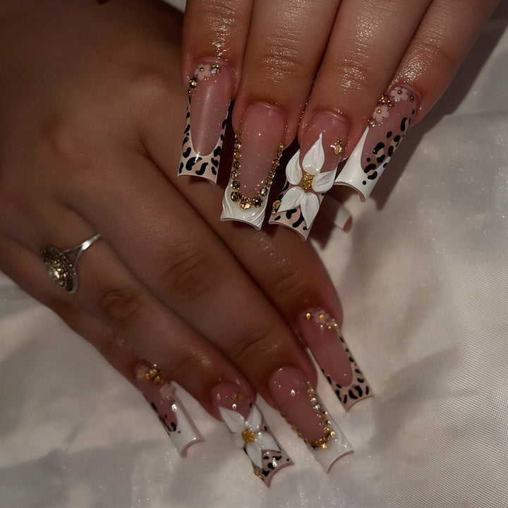 Artistic Nail Art Tips Kalsten