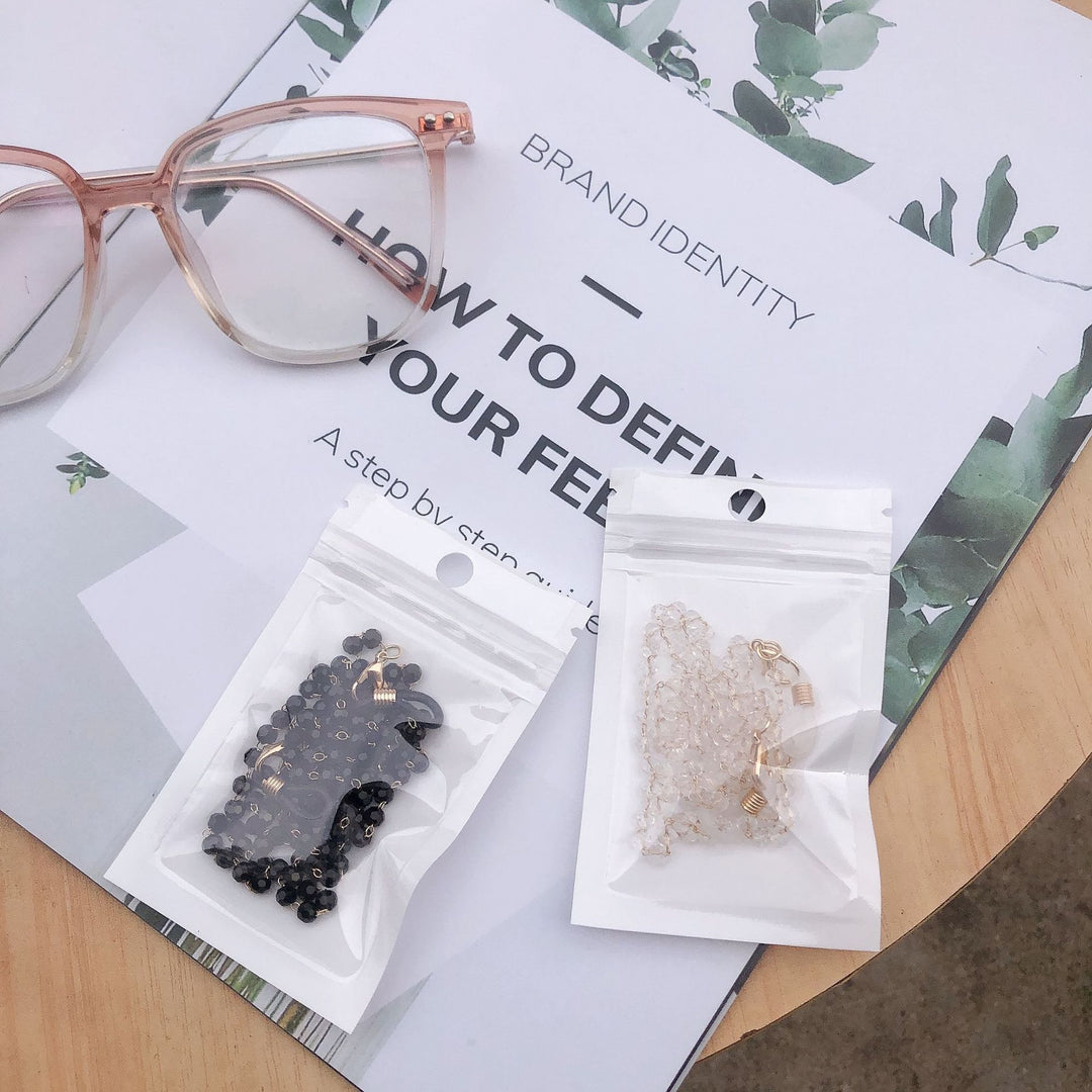 Stylish Beaded Eyewear Chain Kalsten