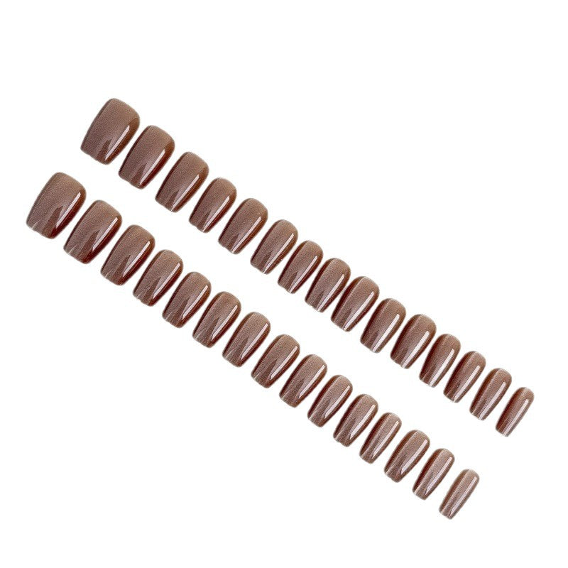 Elegant artificial nails with gentle ombre finish Kalsten