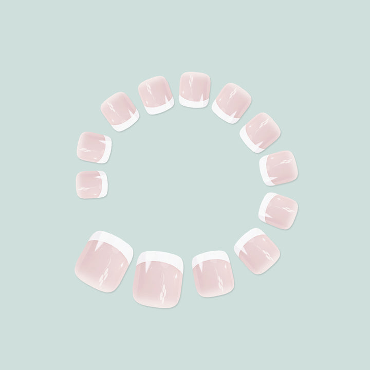 French Toenail Art Kalsten