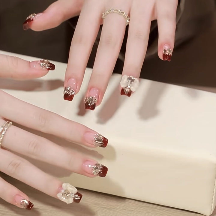 Premium Nail Art Press-On Set Kalsten