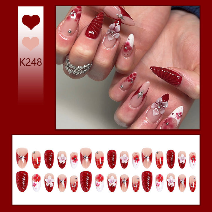 Luxury designed artificial nails with flower accents Kalsten