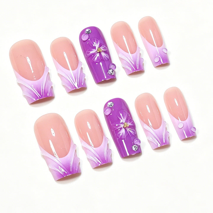 Decorative Long Press-On Nail Art Set with Floral Accents Kalsten