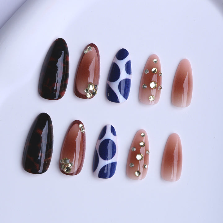 Artificial Stiletto Fingernails with Extravagant Design Kalsten