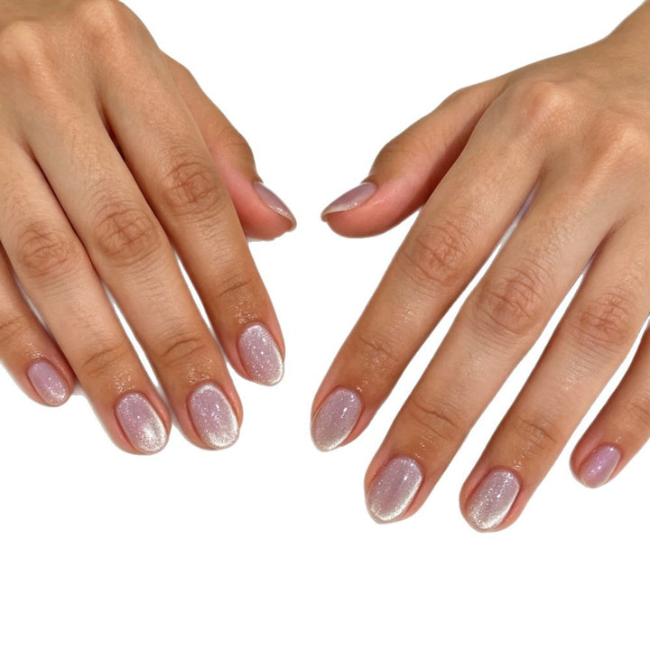 Elegant Artificial Nails with Shimmering Ombre Effect Kalsten