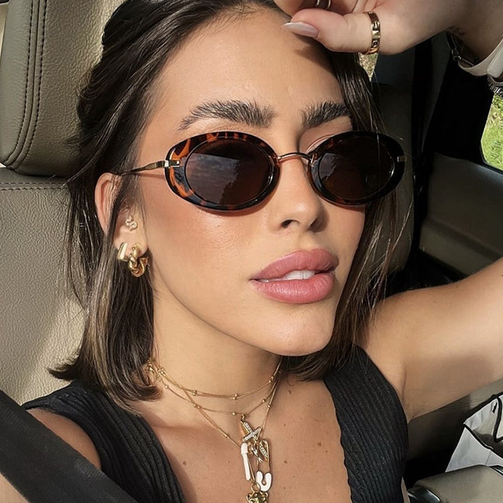 Ladies fashionable sunglasses in elegant oval design Kalsten