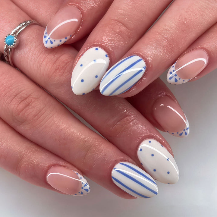 Elegant Artistic Press-On Nail Set with Geometric Patterns Kalsten