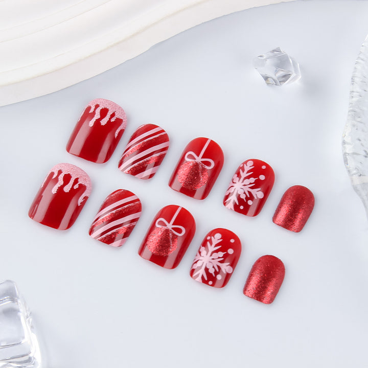 Festive Seasonal Glitter Nail Art Kalsten