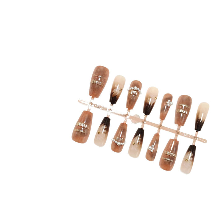 Nail Art Set with Elegant Gradient and Pearled Accents Kalsten