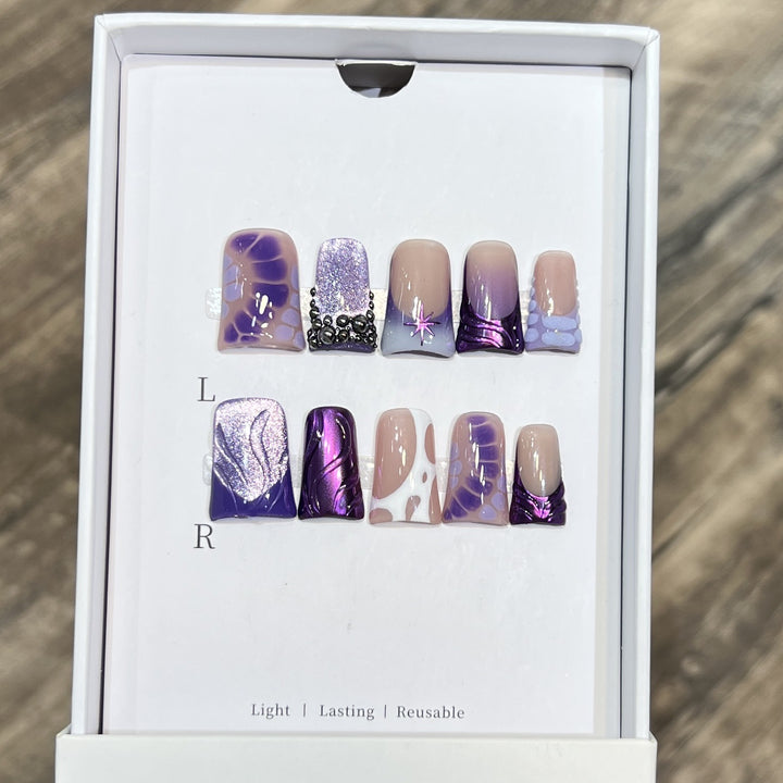 Playful Cartoon-Themed Press-On Nail Set Kalsten