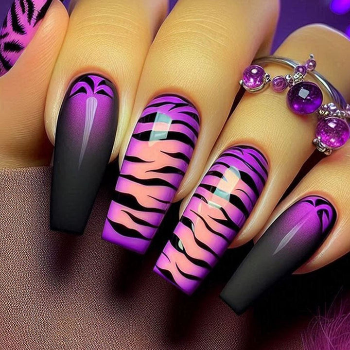 Elegant Artificial Nail Decoration Kalsten