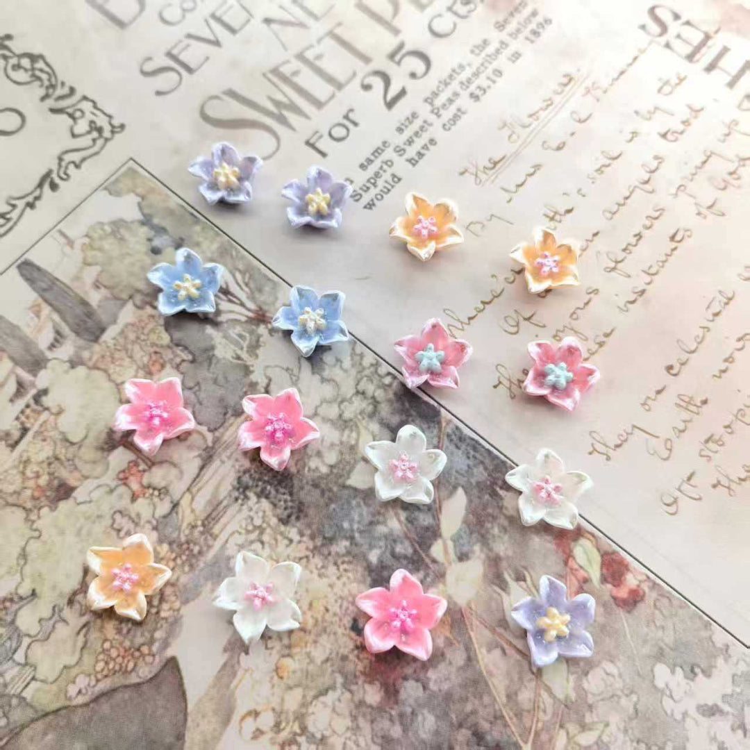 Decorative flower appliqués Kalsten