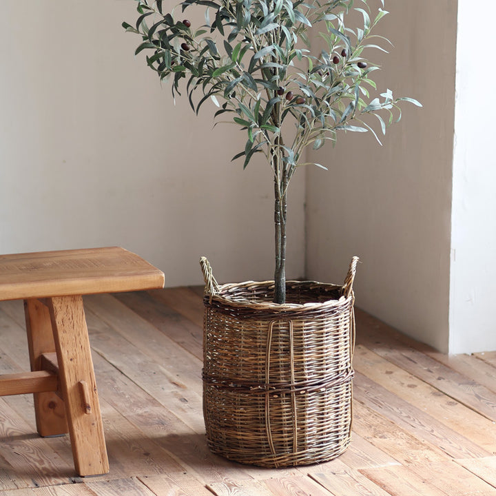 Handcrafted storage basket made of willow Kalsten