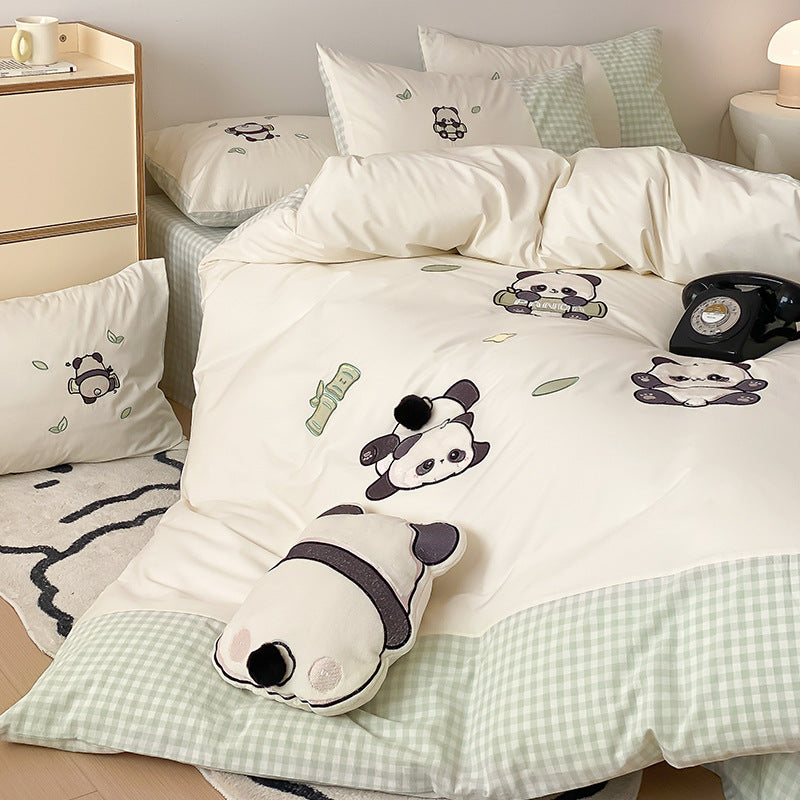 Bedding set made of cotton satin with embroidered panda motifs and checkered reversible option