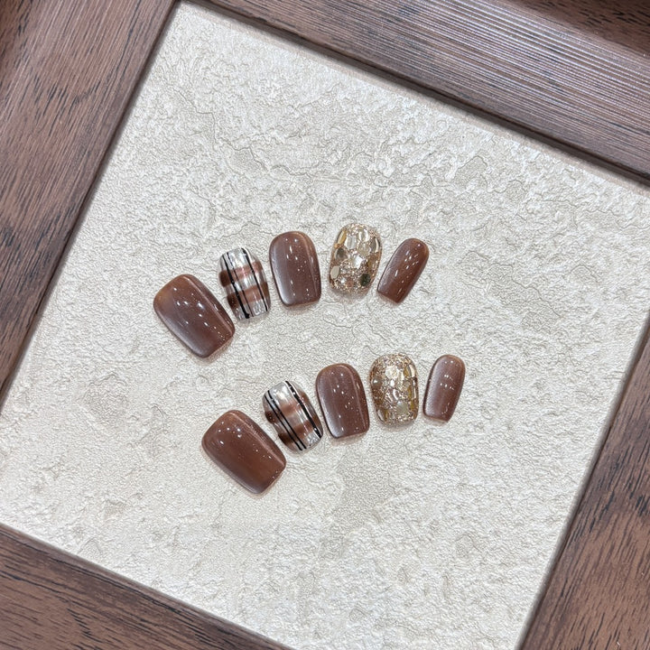 Artificial Nail Set with Glitter and Gold Accents Kalsten