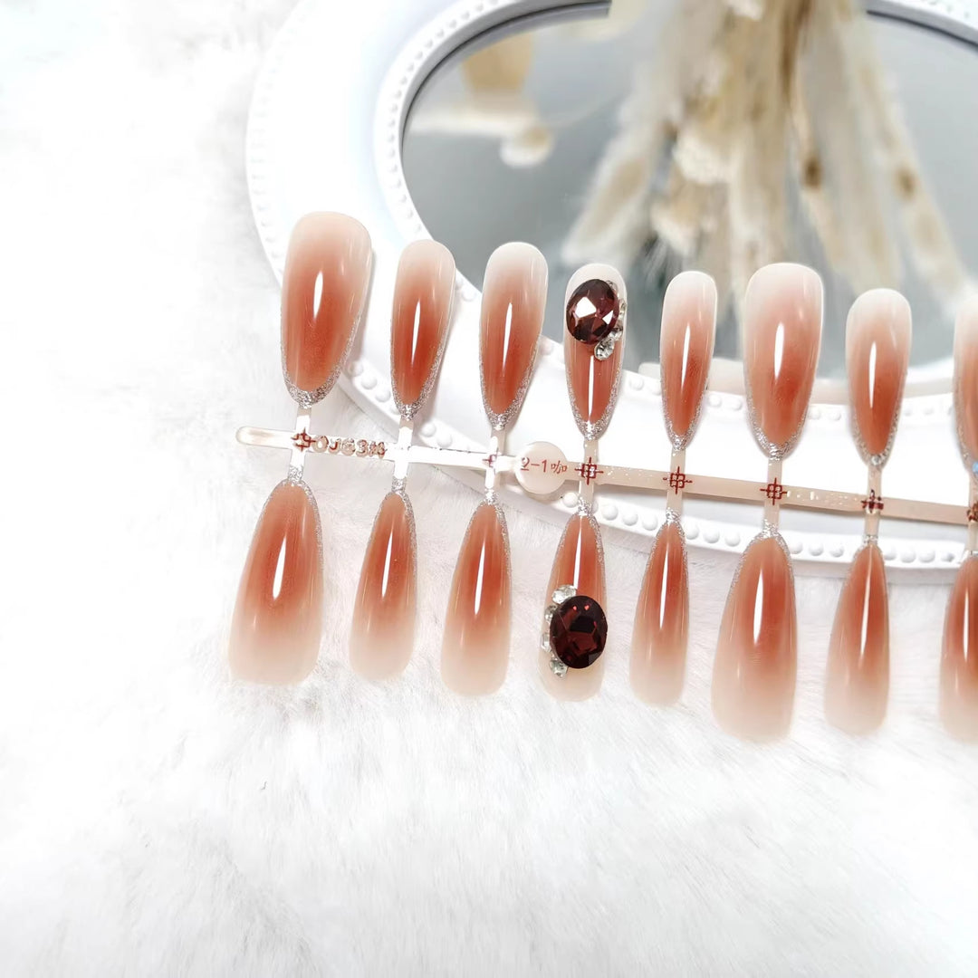 Elegant Artificial Nails with Shimmering Gradient and Sparkling Accents Kalsten