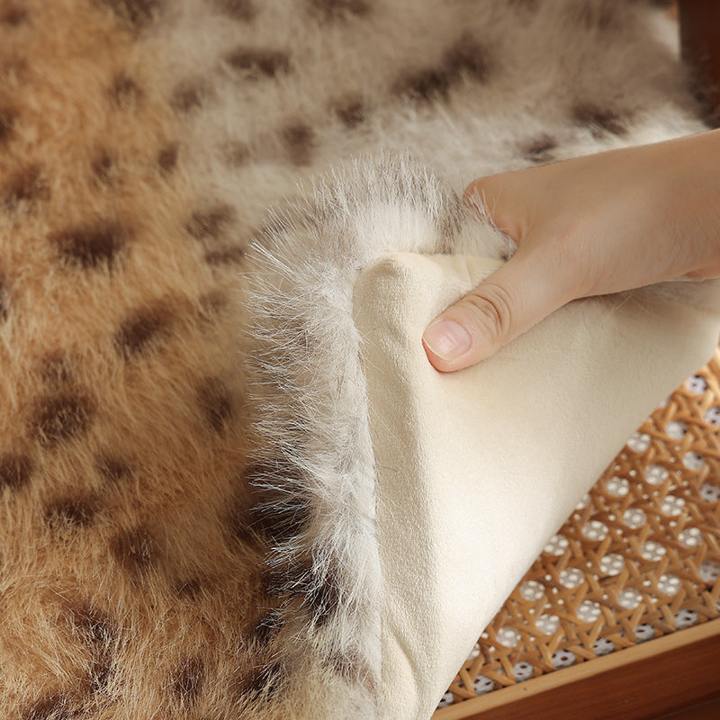 Small square faux fur shoulder bag with fine spotted pattern Kalsten