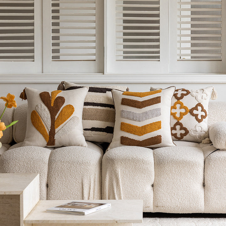 Tufted Quatrefoil Cotton Throw Pillow Cover with Corner Tassels and Hidden Zipper