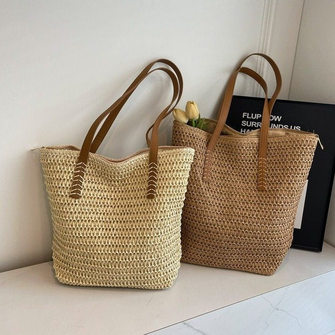 Handbag Made Of Naturally Braided Material Kalsten