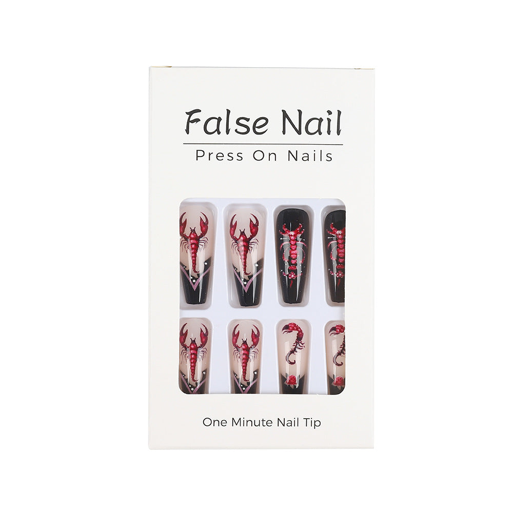 Creative artificial nails in spooky design Kalsten