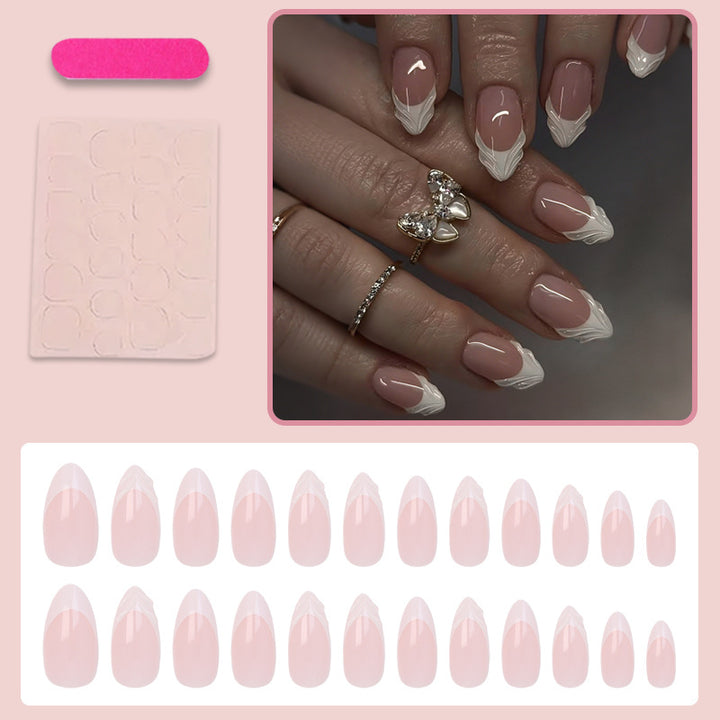 Artifical nail set with elegant tips and subtle embellishments Kalsten