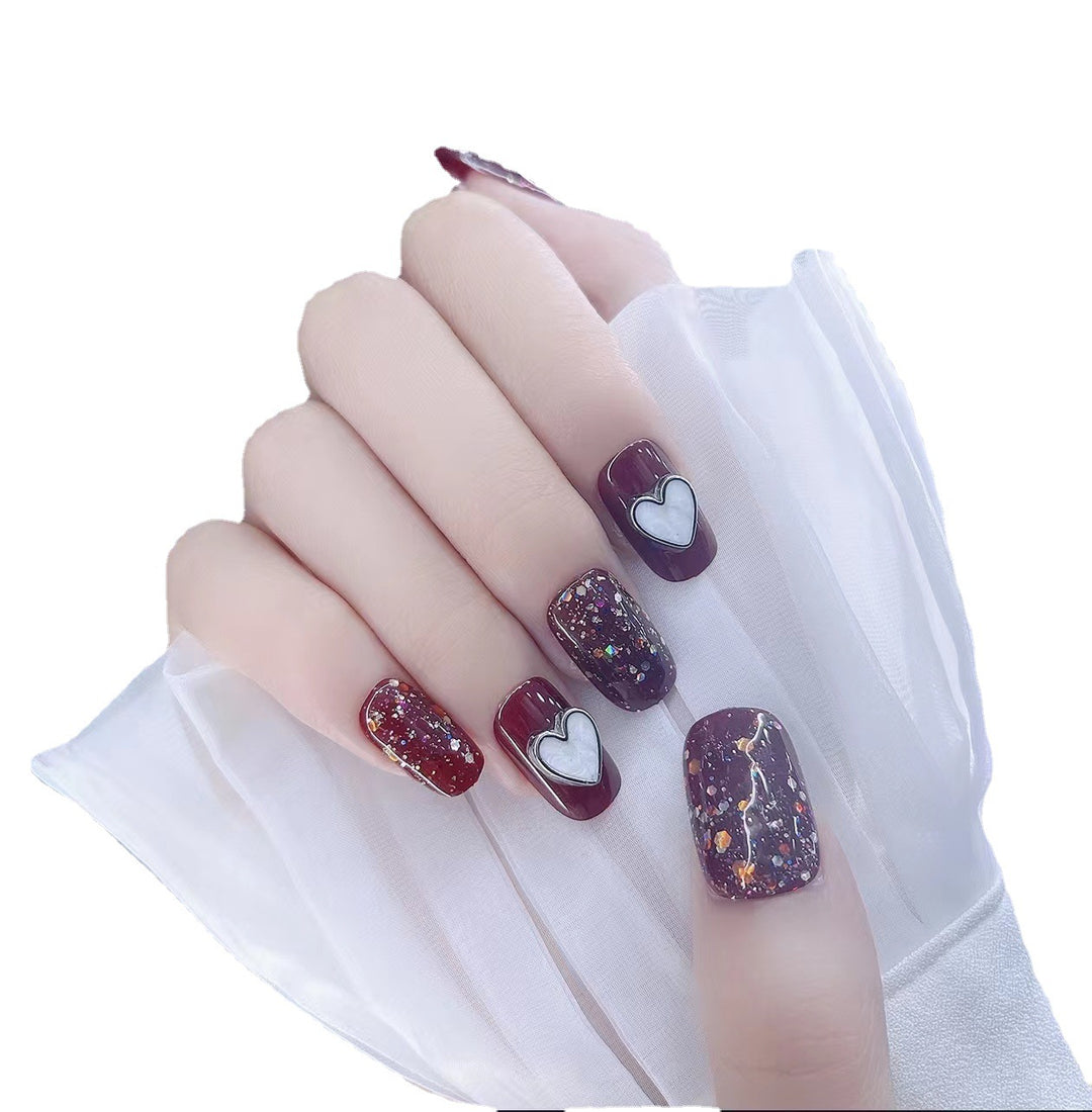 Glamorous Heart Design Press-On Nails Kalsten