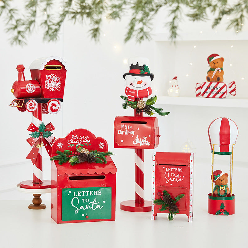 Christmas-Themed Decorative Letter Box