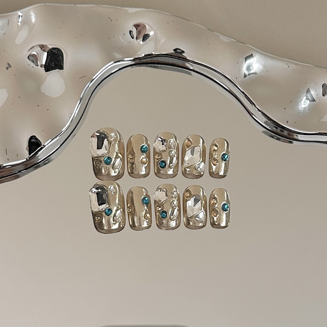 Elegantly Embellished Press-On Nail Art Set