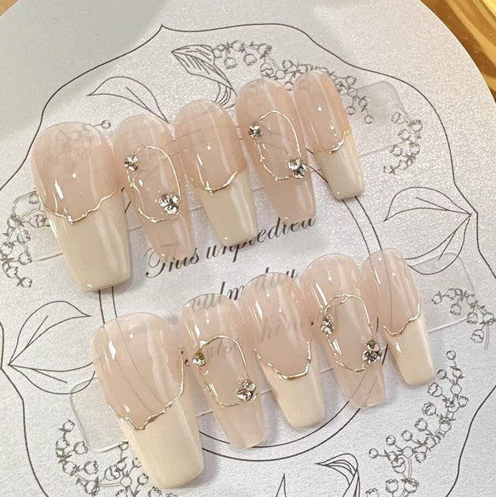 Elegant Decorative Press-On Nail Set Kalsten