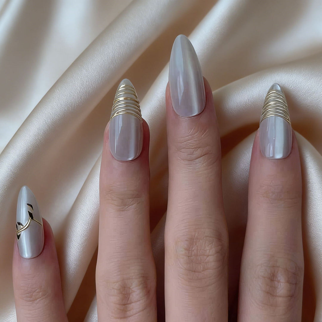 Elegant Designer Press-On Nail Set Kalsten