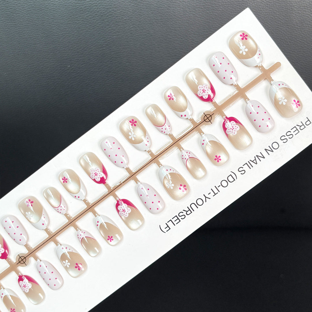 Floral Design Press-On Nail Set Kalsten