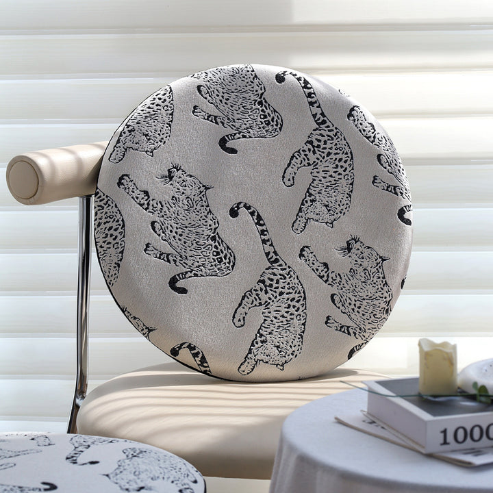 Round seat cushion with decorative animal print and non-slip underside Kalsten