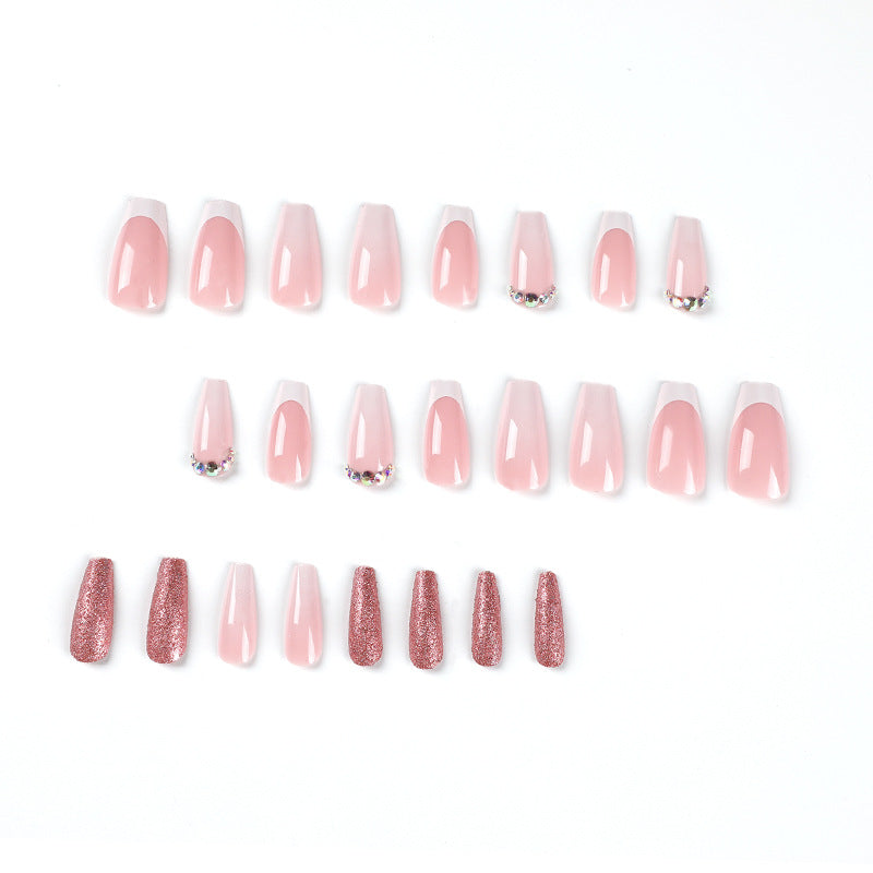 Glamorous artificial nails with rhinestone accents Kalsten