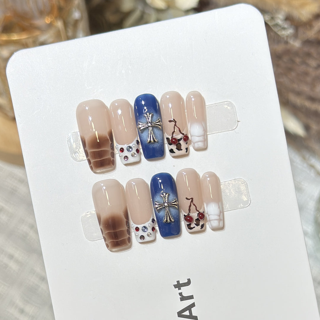 Decorative Press-On Nail Art Set with Unique Graphic Designs Kalsten