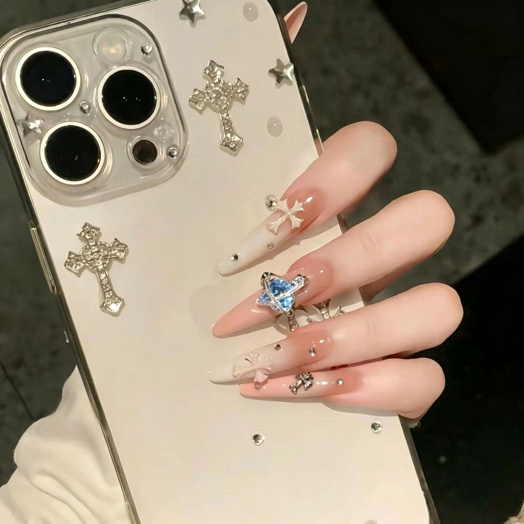 Whimsical Character-Designed Press-On Nail Art Kalsten