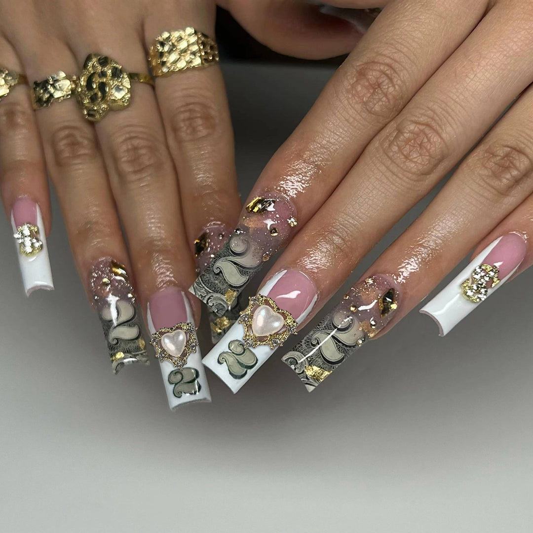 Glamorous Nail Decoration Kalsten