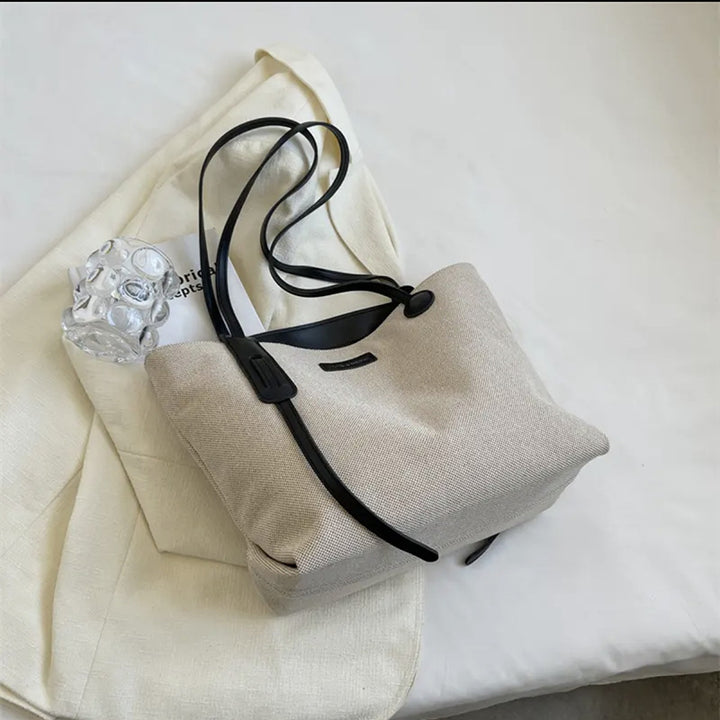 Minimalist Everyday Tote Kalsten