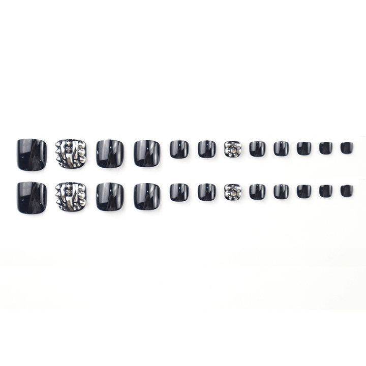 Elegant Press-On Nail Art Set with Decorative Accents
