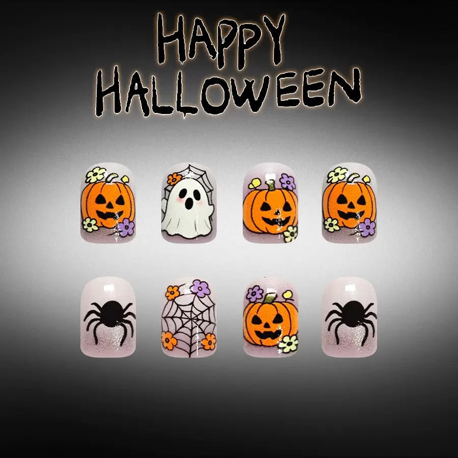 Art nail set with festive Halloween designs Kalsten