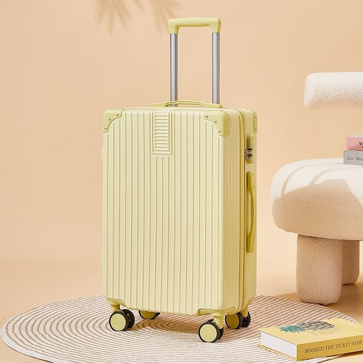 Hard-shell suitcase with double safety lock and flexible interior Kalsten