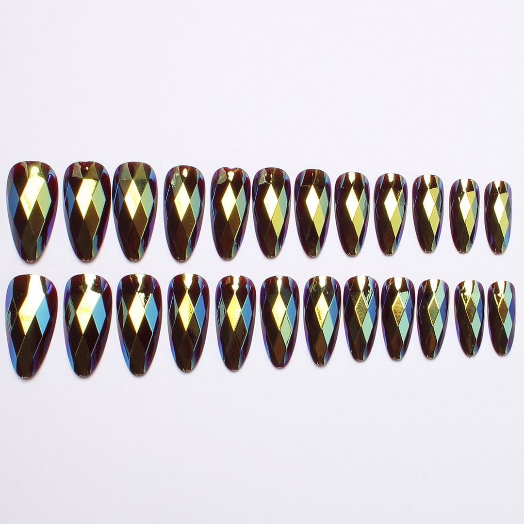 Diamond-Shaped Press-On Nail Set Kalsten