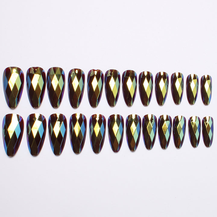 Diamond-Shaped Press-On Nail Set Kalsten
