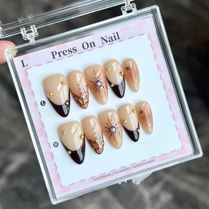 Artisanal Nail Art Design Set