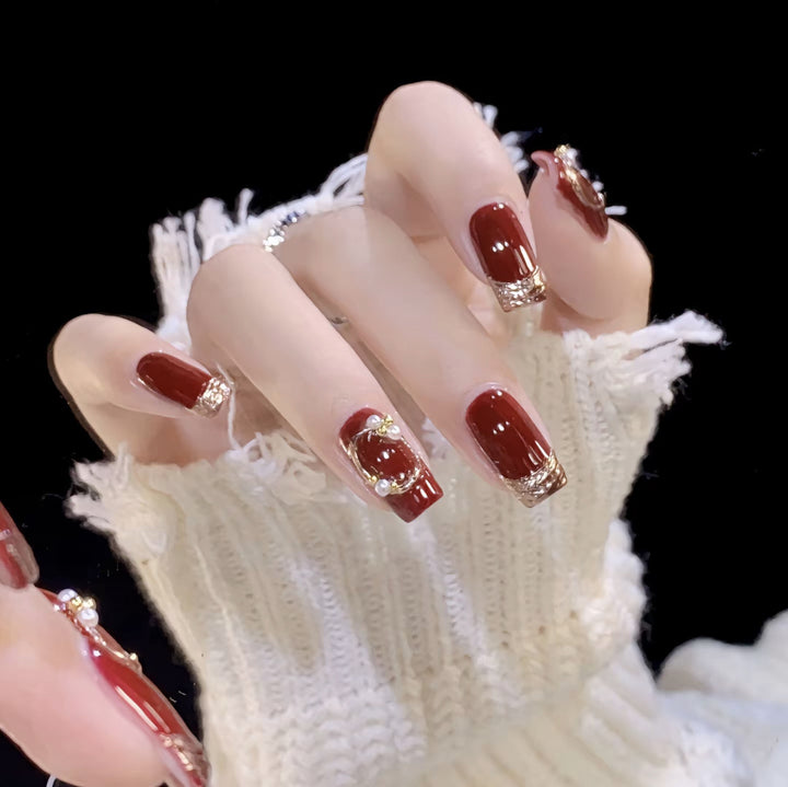 Artful Nail Tips Design Kalsten
