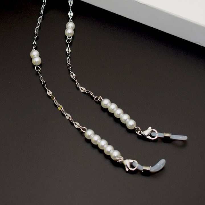 Decorative Pearl-Linked Eyewear Chain Kalsten
