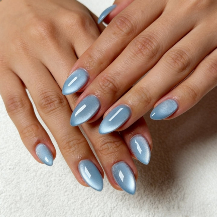 Trendy art nails with elegant gradient and high gloss finish Kalsten