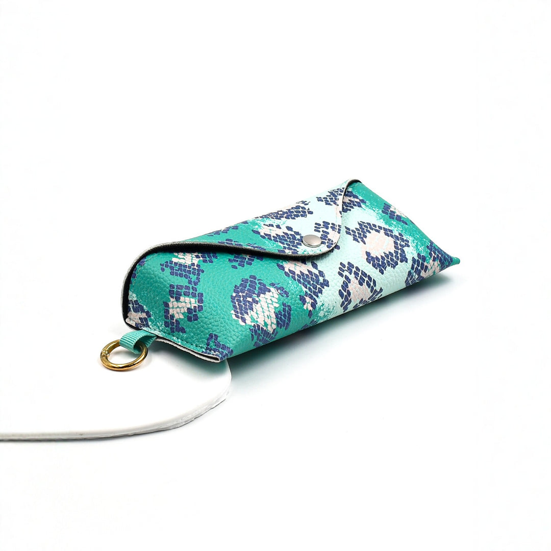 Trendy Animal Print Eyewear Case Kalsten