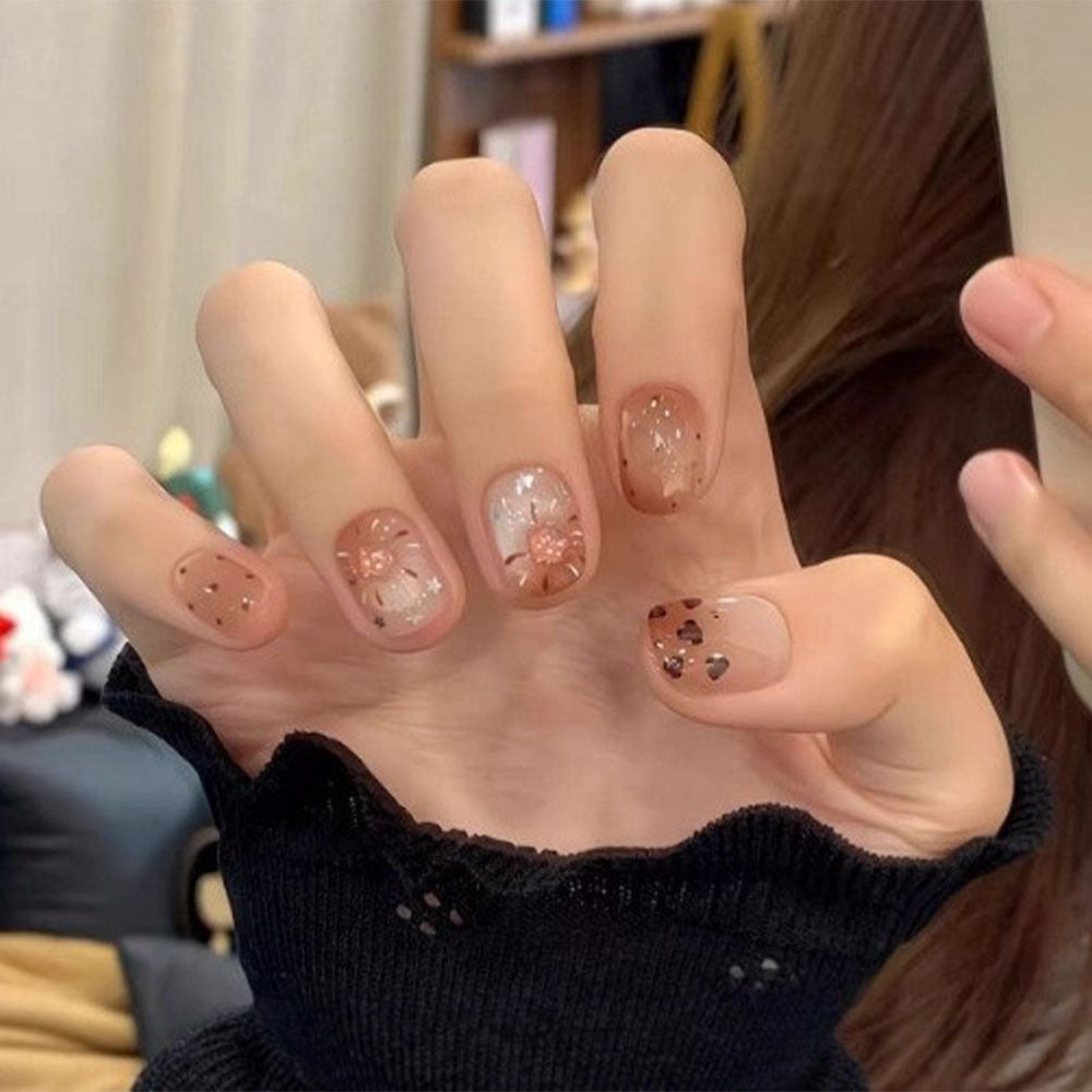 Glamorous artificial nails with glitter and ombre design Kalsten