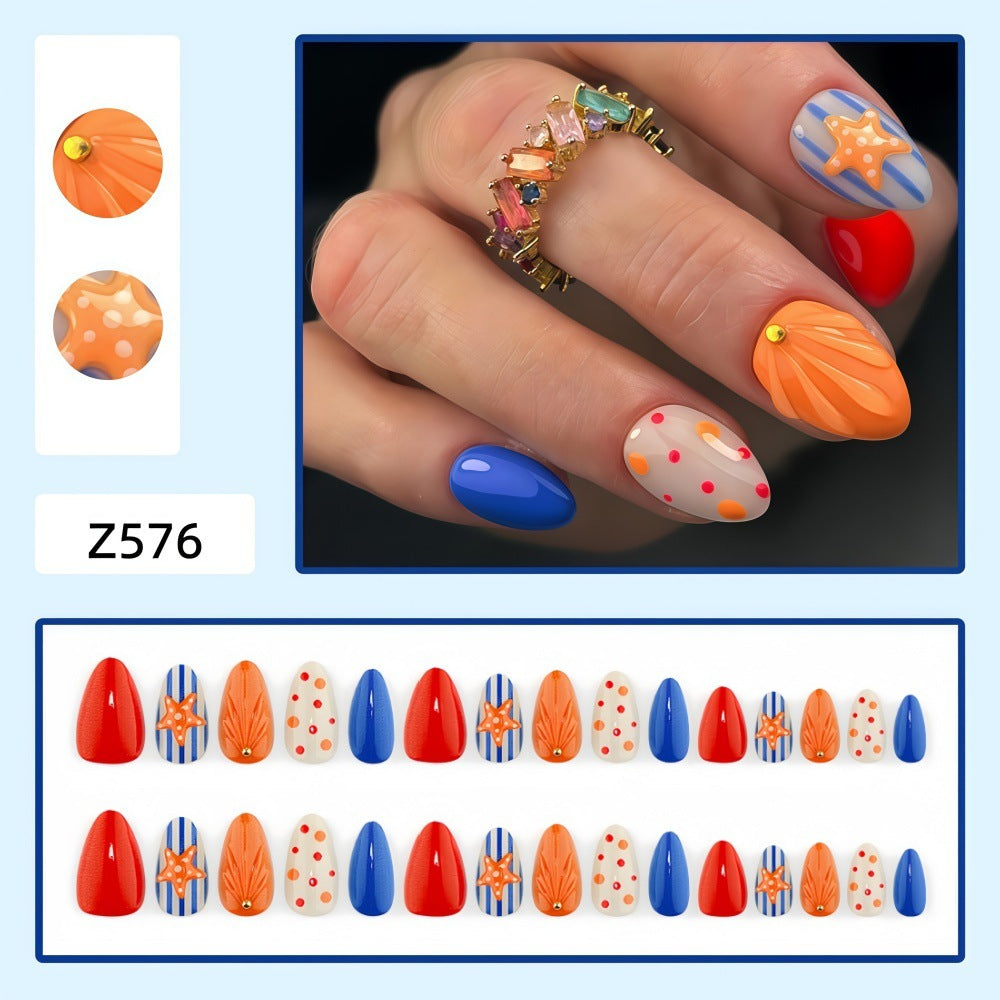 Artificial nails in playful summer design Kalsten